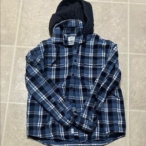 American Eagle Outfitters Blue Plaid Casual Button Down Shirt